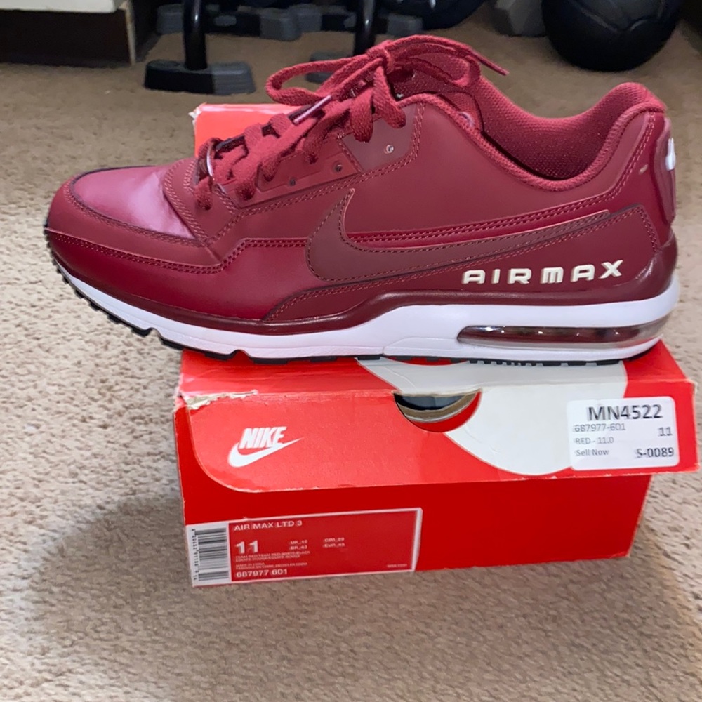Maroon Nike Air Max LTD